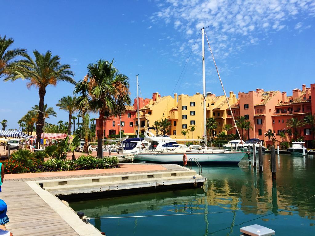 Apartamento Bahia De Casares Estepona Habitación foto