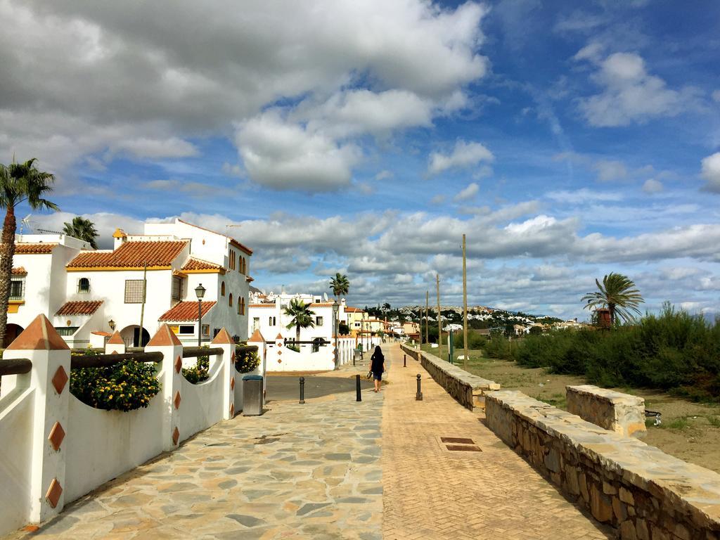 Apartamento Bahia De Casares Estepona Habitación foto