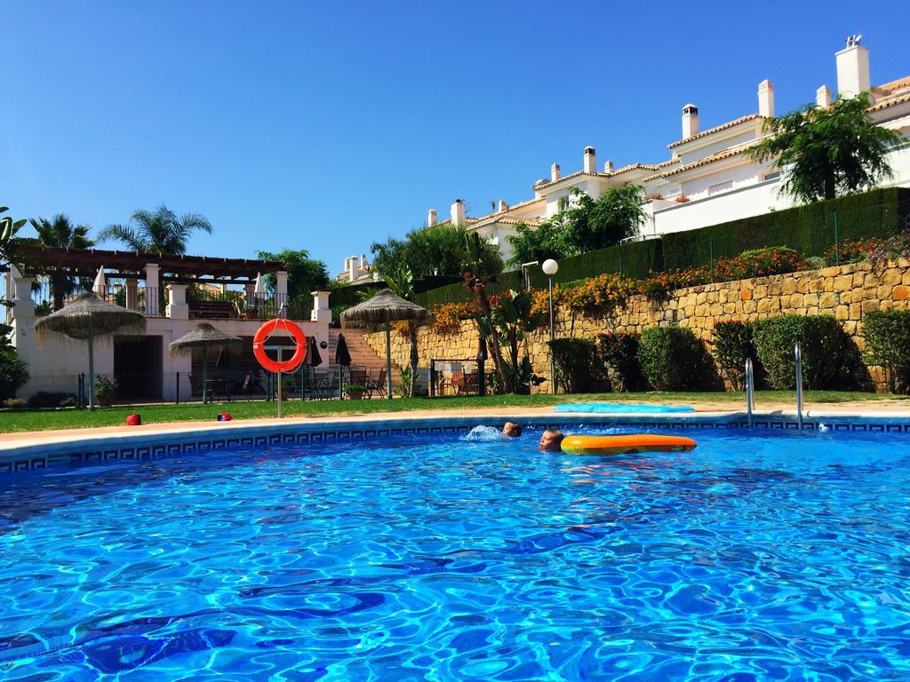 Apartamento Bahia De Casares Estepona Exterior foto